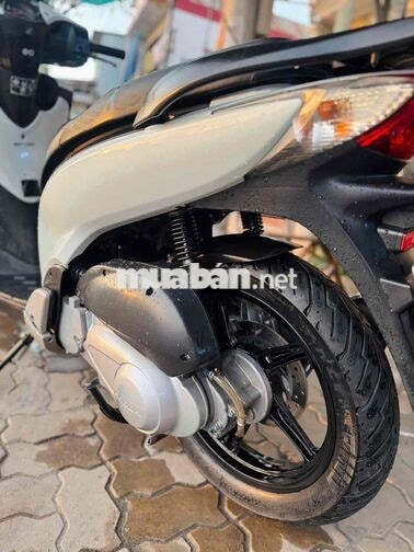 Honda SH Ý 2012 Trắng Nguyên zin sm 110