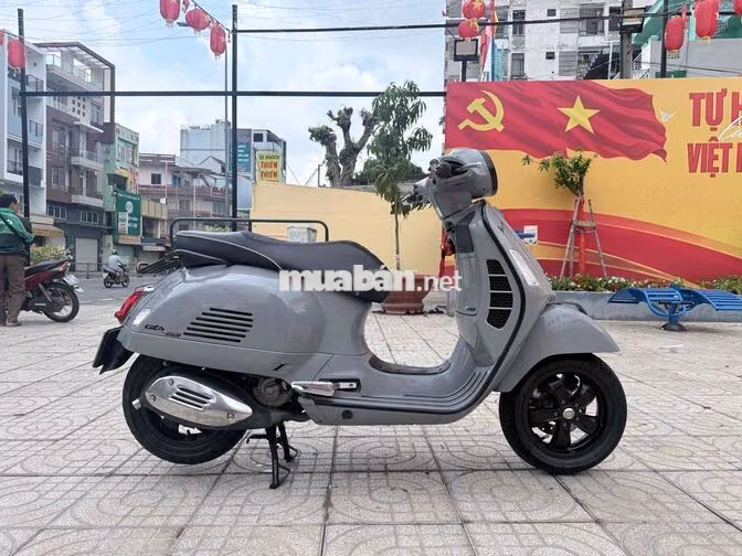 Piaggio GTS HPE 300 Xám xi măng