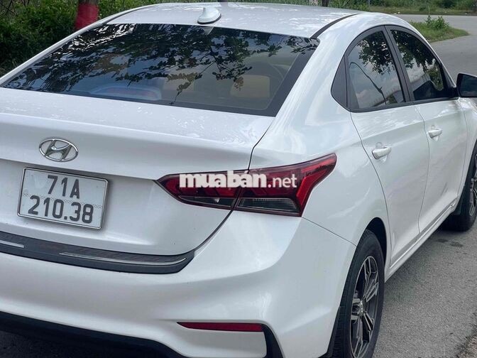 Hyundai Accent 2018 Số sàn Trắng