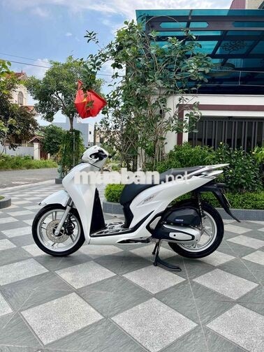 Honda SH125 2022 Trắng 18599 km