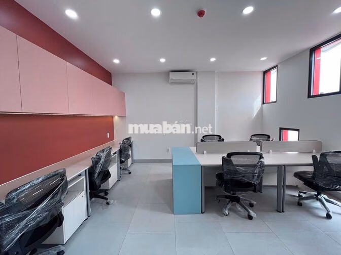 Văn Phòng và chỗ ngồi làm việc trọn gói. DT đa dạng 