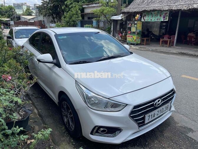 Hyundai Accent 2018 Số sàn Trắng