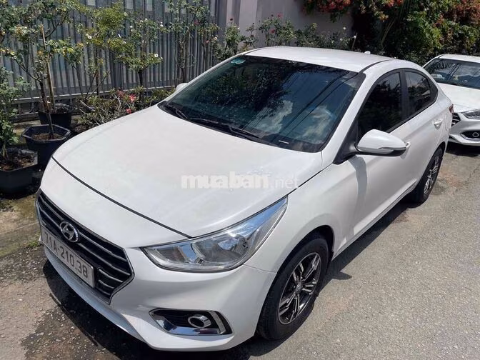 Hyundai Accent 2018 Số sàn Trắng