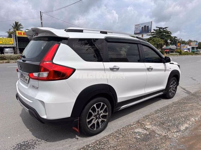Suzuki XL7 7 chỗ Số tự động Trắng