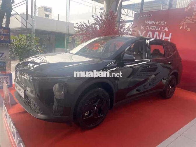 VinFast VF MPV 7