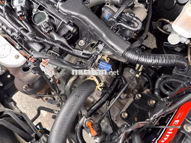 Suzuki XL7 7 chỗ Số tự động Trắng