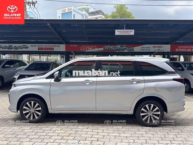 Toyota Avanza Premio 1.5G 2024 MT (xe tập lái)