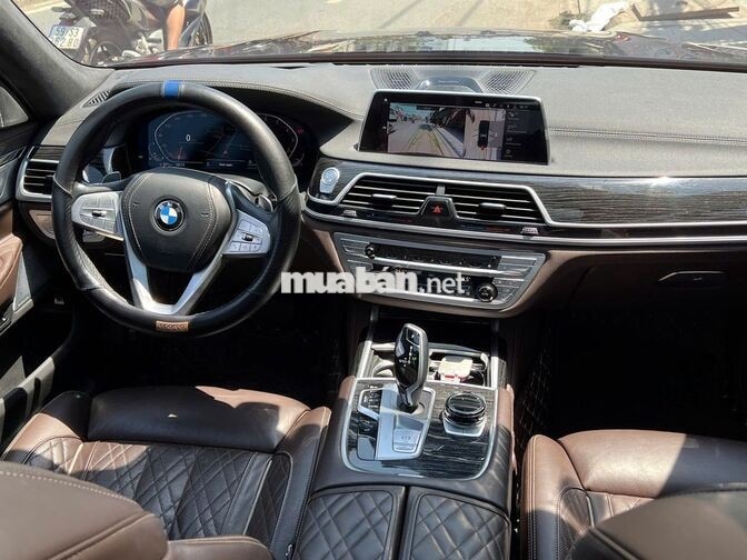 BMW 740Li 2020 Xanh 4 vạn km