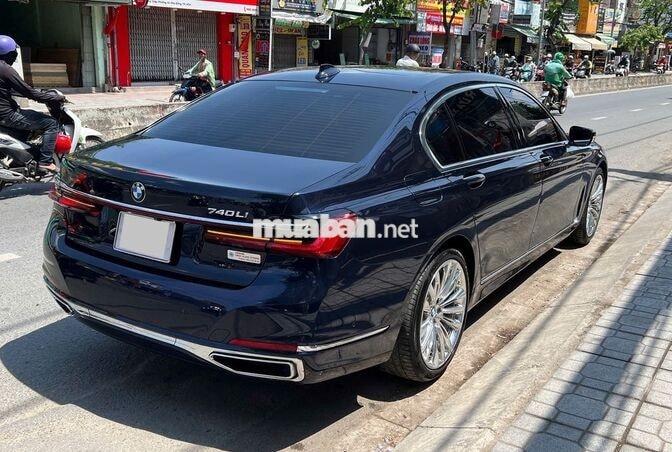 BMW 740Li 2020 Xanh 4 vạn km