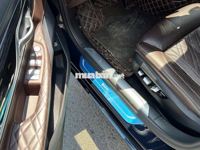BMW 740Li 2020 Xanh 4 vạn km