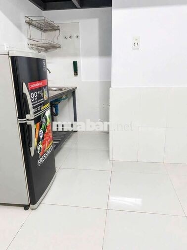 Trọ gác lững Sát cổng KCN Điện Ngọc Trường Hành chính công