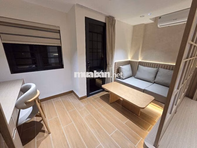 Đập hộp toà mới Full đồ cao cấp, ô tô đỗ cửa tại Nguyễn Khánh Toàn 