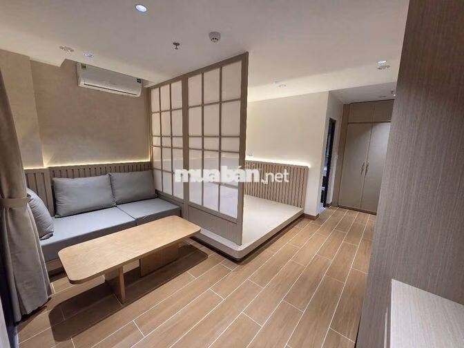 Đập hộp toà mới Full đồ cao cấp, ô tô đỗ cửa tại Nguyễn Khánh Toàn 