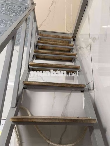 Cần bán hoặc cho thuê nhà phường 2/quận 10 ( cũ) nay là phường vườn là