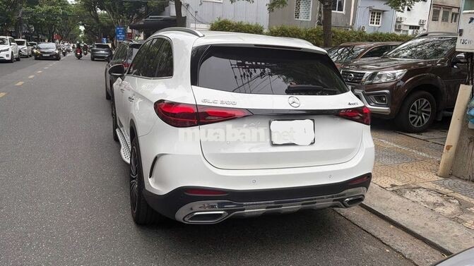 Mercedes-Benz GLC300 4Matic 2025 Trắng 9.xxx km