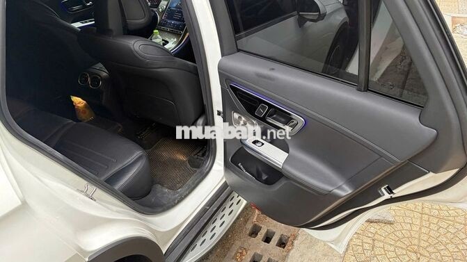 Mercedes-Benz GLC300 4Matic 2025 Trắng 9.xxx km
