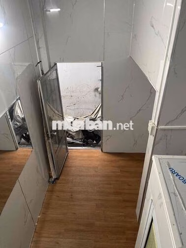 Cần bán hoặc cho thuê nhà phường 2/quận 10 ( cũ) nay là phường vườn là