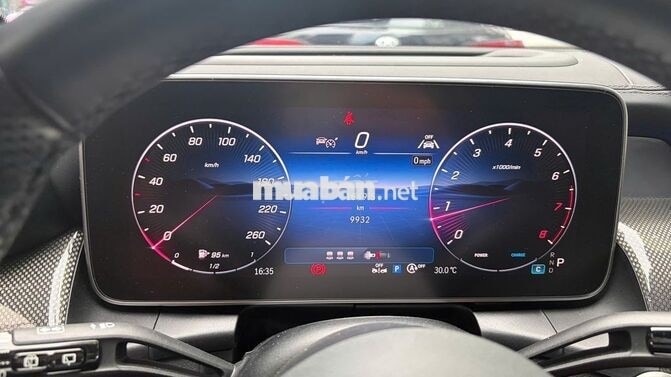 Mercedes-Benz GLC300 4Matic 2025 Trắng 9.xxx km
