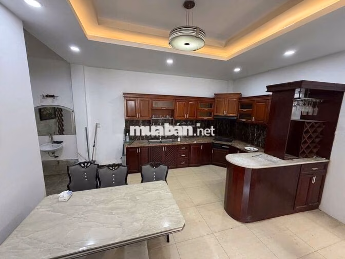 CHO THUÊ NHÀ HẺM 27 BÙI QUANG LÀ GÒ VẤP, 5,5X18M, TRỆT 3 LẦU, 5PN 5WC