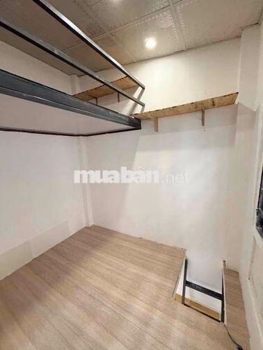 hiếm nhà tân bình sát bên âu cơ lạc long quân hẻm 3 gác thông