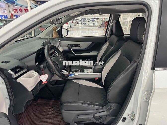 Toyota Veloz Top 1.5CVT 2025 Trắng 4700 km