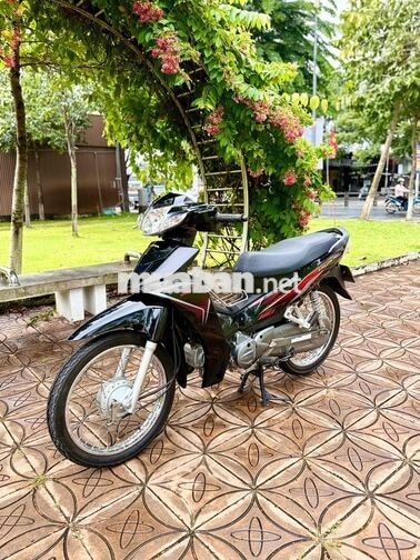 🛵Honda Blade 110 Đk 2017 Máy Zin Êm Chính Chủ