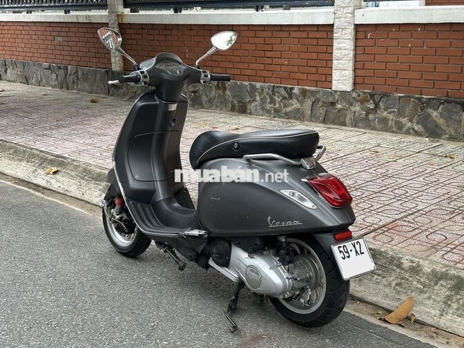Piaggio Vespa Sprint 125cc 3vie 2015 Xám 36000km
