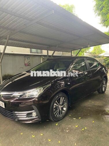 Toyota Corolla Altis 1.8G 2018 Nâu Việt Nam