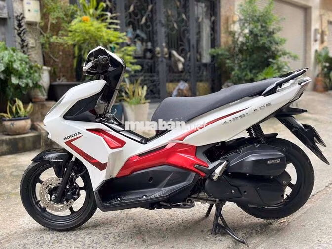 Ab 2020 Trắng đỏ ( nx tốt 0 đồng )