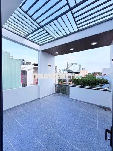 chính chủ cần bán gấp nhà mặt tiền đặng huy tá vitri rất đẹp