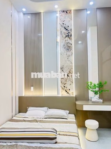 GIẢM 240TR – NHÀ MẶT TIỀN LỘ 20M BÌNH THỦY – FULL NỘI THẤT –  2,95 TỶ