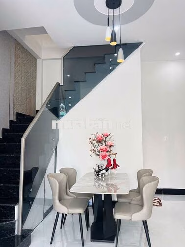 GIẢM 240TR – NHÀ MẶT TIỀN LỘ 20M BÌNH THỦY – FULL NỘI THẤT –  2,95 TỶ