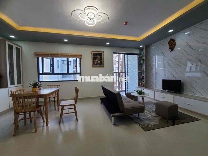 Căn góc Topaz Twins 2PN Full NT, view hồ bơi phù hợp ở hoặc cho thuê