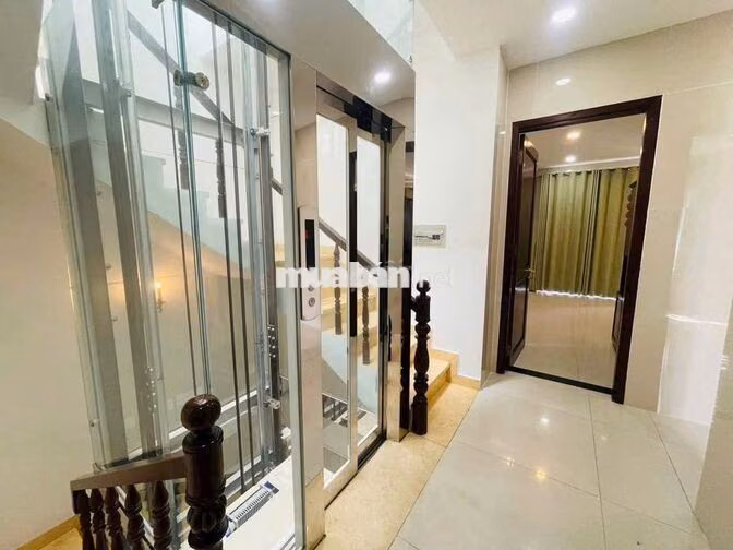 BIỆT THỰ KHU VEN SÔNG - ĐƯỜNG 23 HIỆP BÌNH CHÁNH - 8 PHÒNG 6WC