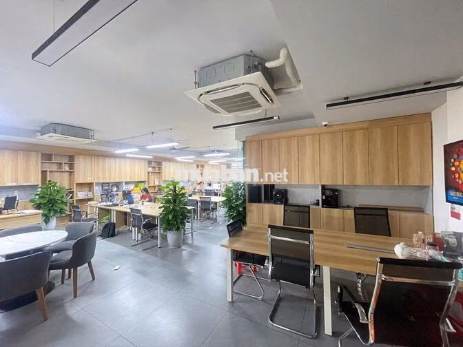 CHO THUÊ NGUYÊN TÒA NGAY TRUNG TÂM QUẬN 5 - DIỆN TÍCH SỬ DỤNG 1500M2