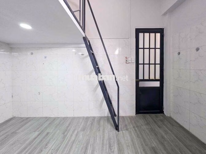 DUPLEX Ở ĐƯỢC 3-4 NGƯỜI SÁT BÊN UFM CHỈ CÁCH 100 MÉT, ĐẦY ĐỦ TIỆN NGHI