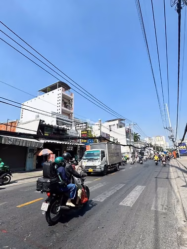 TÒA NHÀ CHDV MẶT TIỀN NGAY ÂU CƠ - THOẠI NGỌC HẦU QUẬN TÂN PHÚ. 