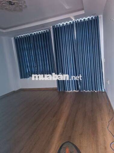 NHÀ BÁN 1/ DƯƠNG THỊ MƯỜI 5 X 15 : XÂY DỰNG 3LÂU 4PH NGỦ SHR
