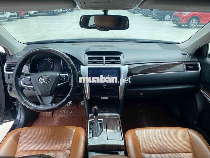 Toyota Camry 2.5Q 2018 Đen 88.000km