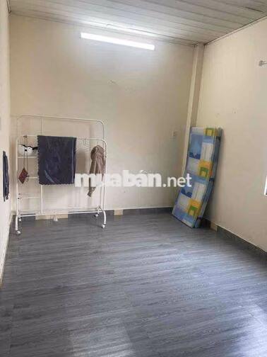Cho thuê phòng 20m2 P4 Tân bình
