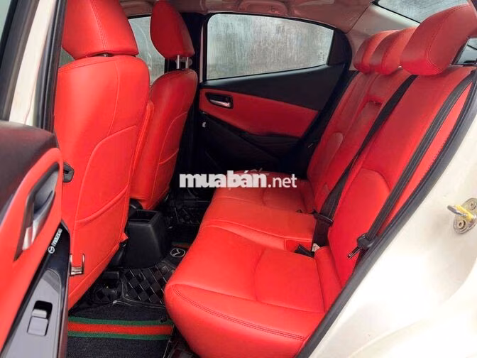 Mazda Mazda 2 Luxury 2022 Trắng 73.000 km
