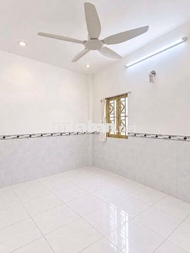 Quá hiếm Huỳnh Văn Bánh còn 1 căn *** gần mặt tiền 5 tầngSD 100m2