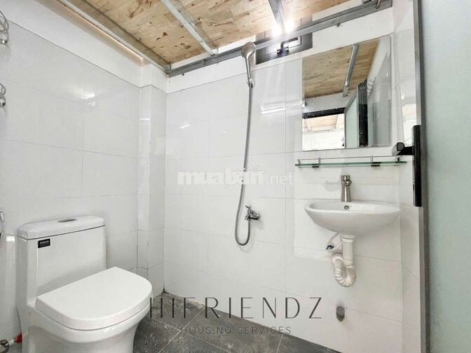 DUPLEX CỬA SỔ TRỜI SIÊU THOÁNG - NGAY ĐẦM SEN - 3P HIU - SẴN THANG MÁY
