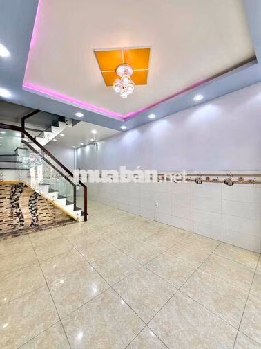 HẺM 6M KẾ TUYẾN METRO SỐ 5 TÂN BÌNH NGAY CHỢ PHẠM VĂN HAI NHÀ XÂY CỰC