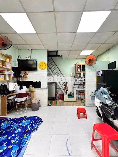 🌾HẺM 4M - ĐƯỜNG XE HƠI SÁT NHÀ - NHÀ 2 TẦNG - 2,95 TỶ   - Vị trí: Ngay