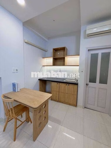 Studio 30m2 Trần Kế Xương , Vạn kiếp - Có giếng trời