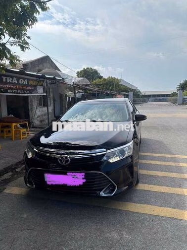 Toyota Camry 2.5Q Đen 5 chỗ Xăng