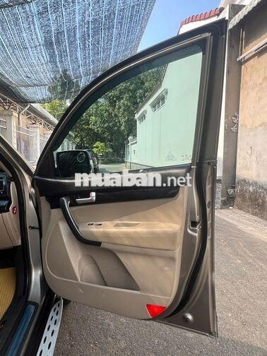 Kia Sorento 2018 2.2 Dath Vàng ghi Dầu