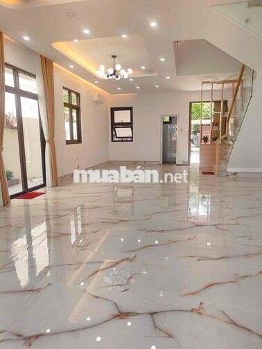 CHO THUÊ NHÀ MẶT TIỀN LÝ THÁI TỔ TRUNG TÂM THÀNH PHỐ MỚI