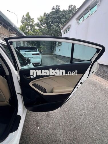 KIA CERATO 1.6 AT 2016 Trắng 52.000 km